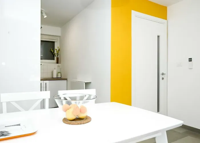 Retreat @ Town Center W/terrace Lejlighed